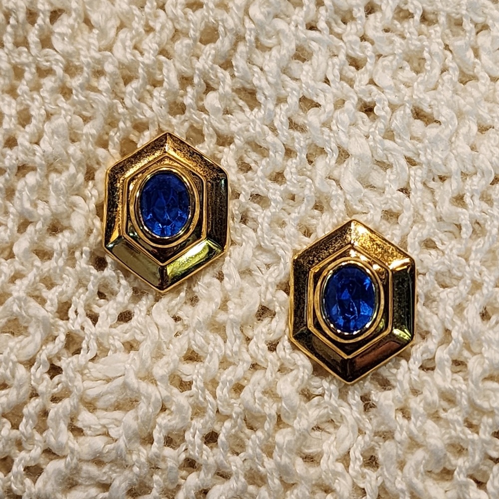 Vintage Gold Toned Faux Sapphire Blue Faceted Glass Pierced Earrings